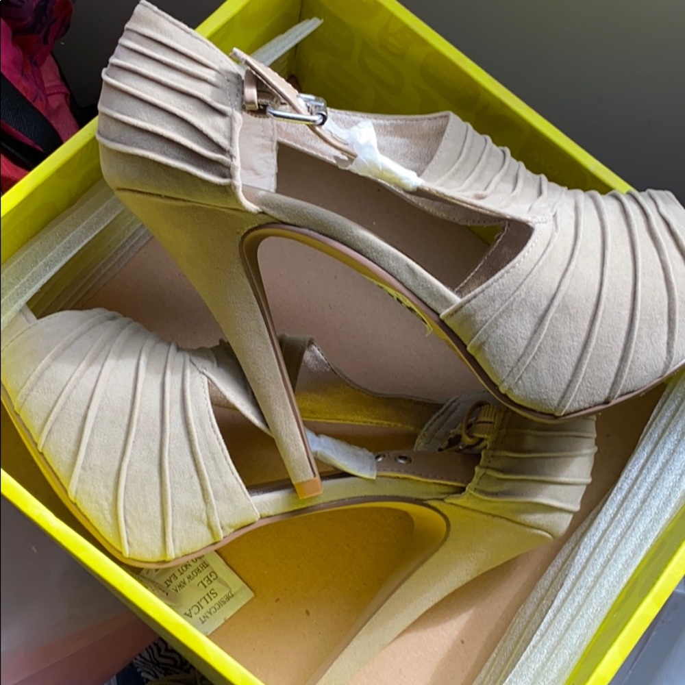 Tan velvet high heels
